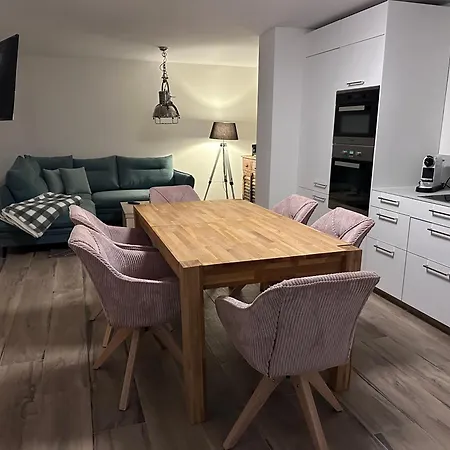 Karolina's Deluxe Appartement-bungalow Apartment Dranske